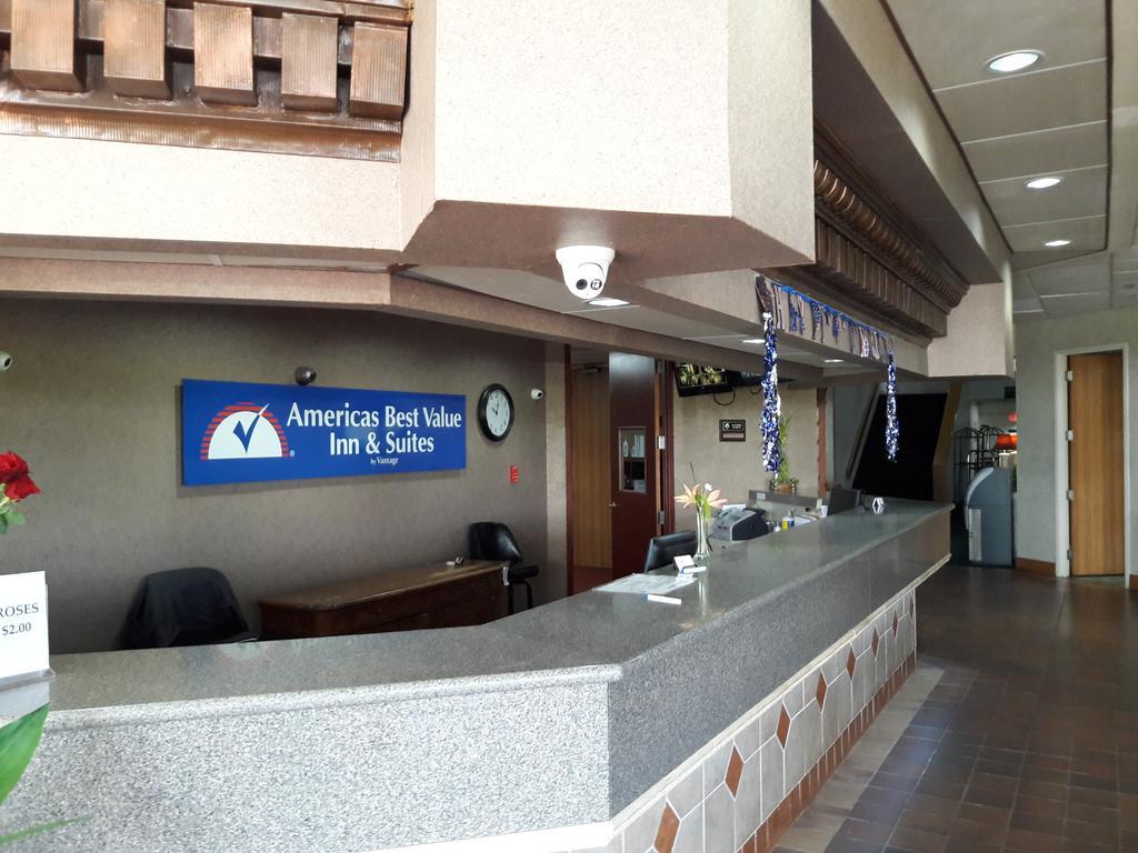 Americas Best Value Inn & Suites-Texas City/La Marque Exterior foto
